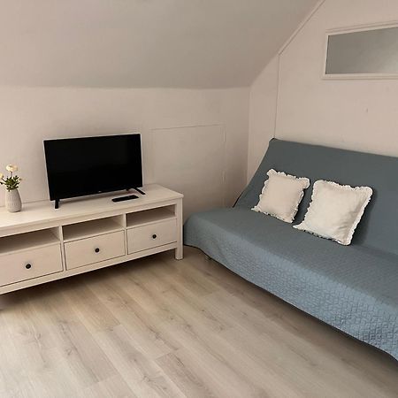 Pacsirta Apartman Grand 埃格尔 外观 照片