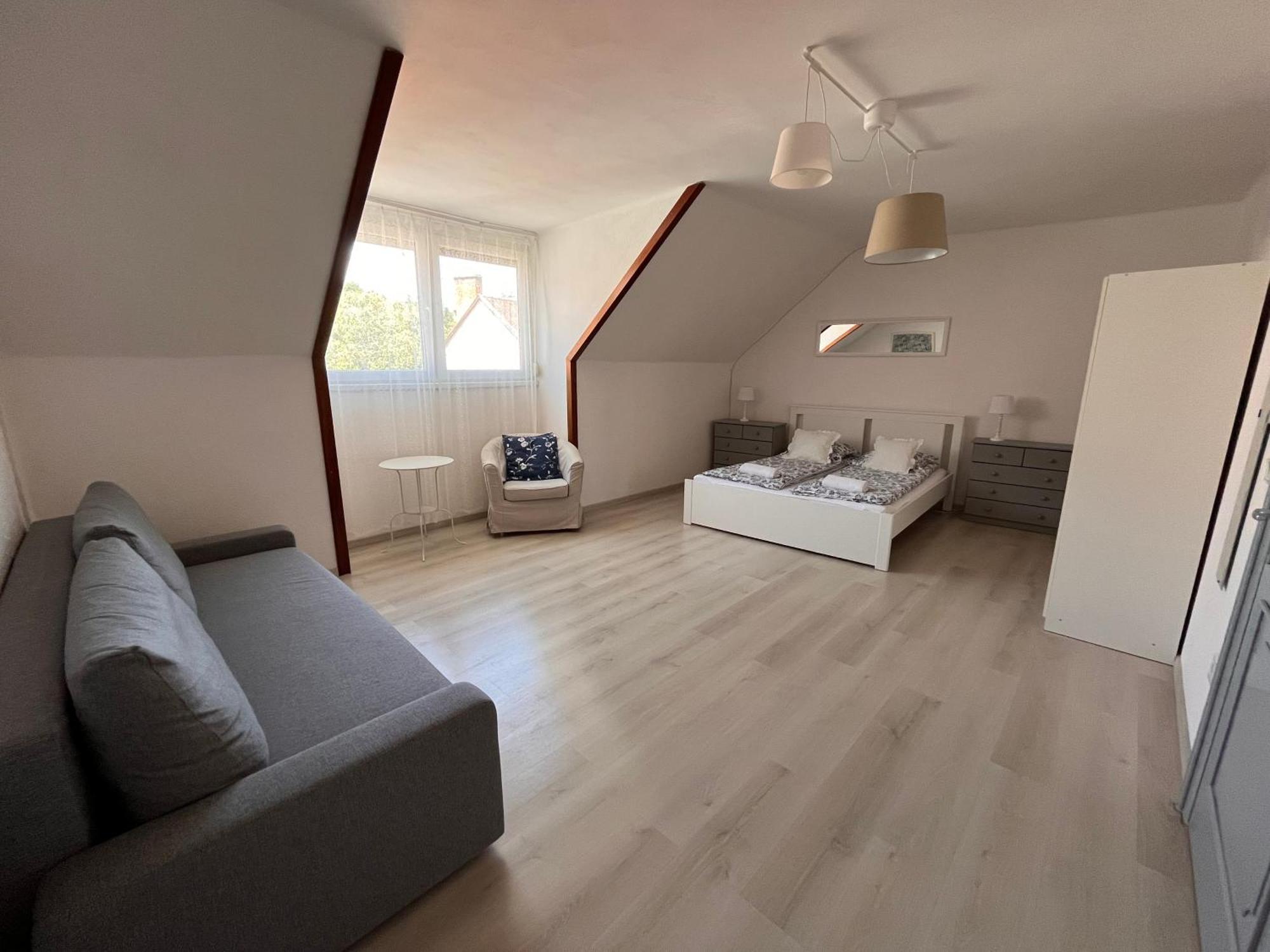 Pacsirta Apartman Grand 埃格尔 外观 照片
